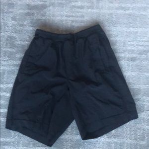 Lulu lemon shorts with liner